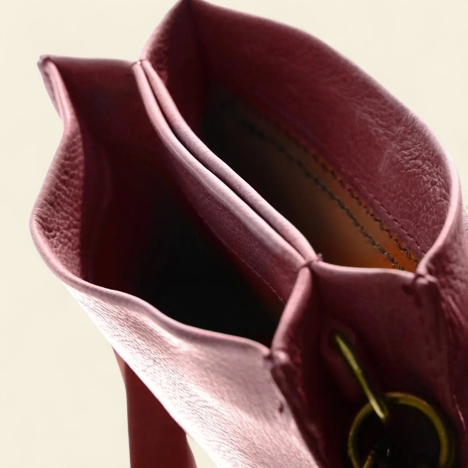 Hines A.S.98 Handbags