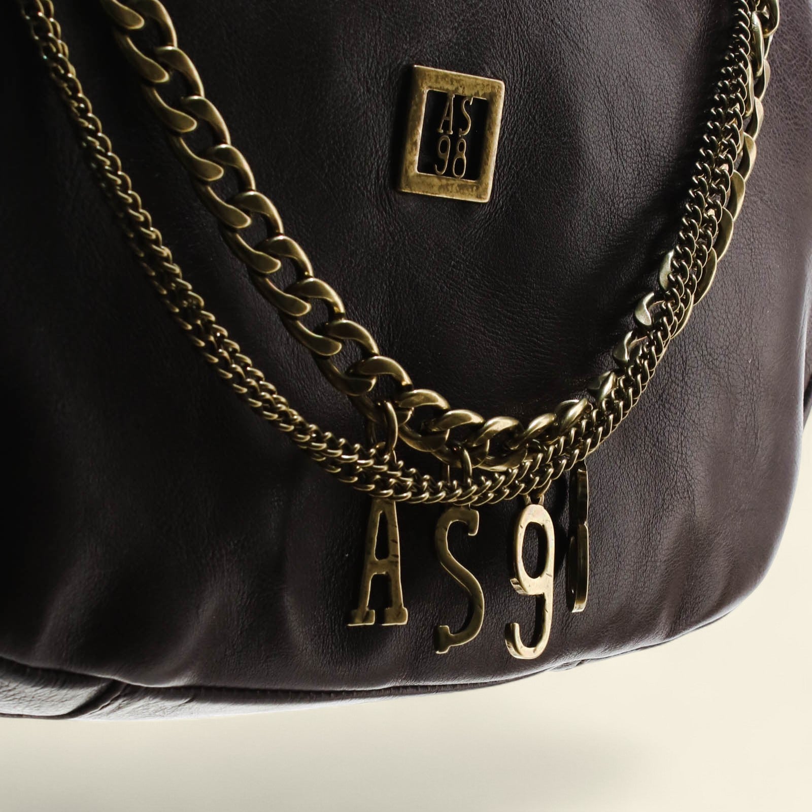 A.S.98 Jones leather shoulder bag with chain detailing Winter 26