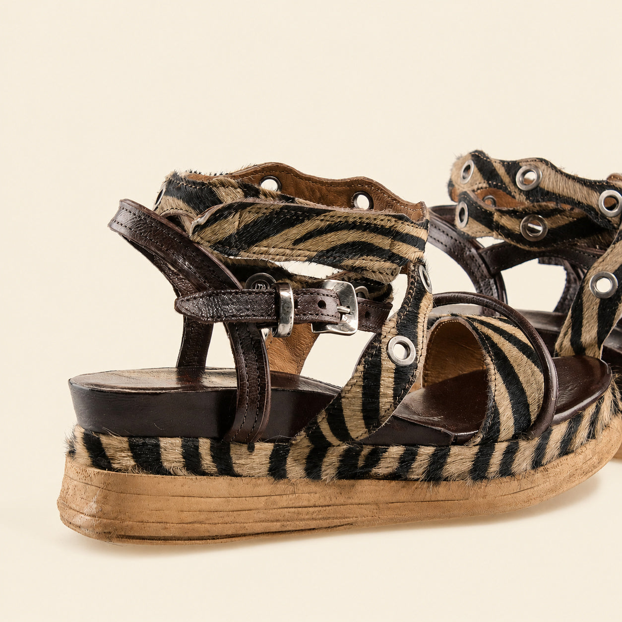 A.S.98 STRUTTURA Safari Zebra Italian leather platform sandal, heel and sole detail