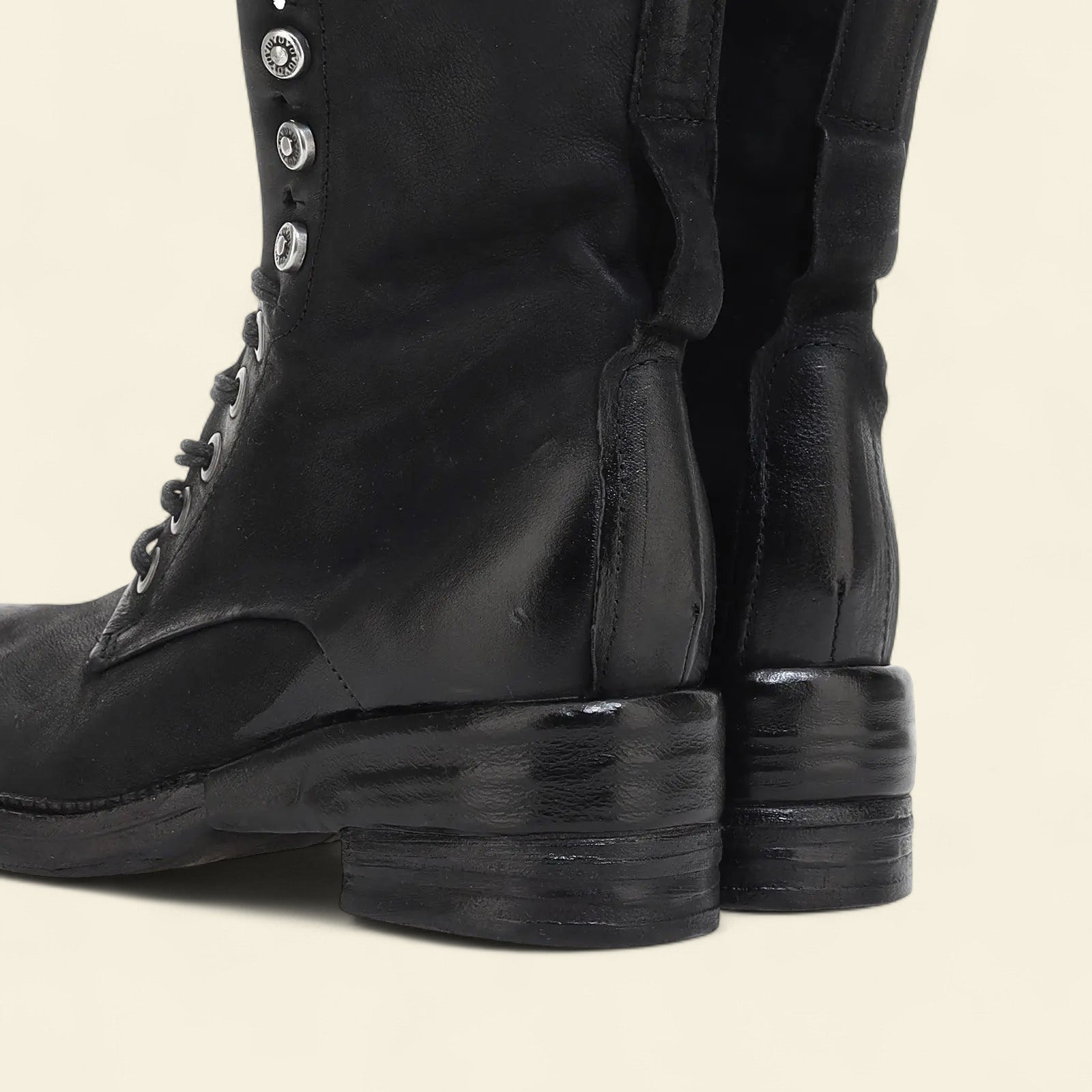 Saunder A.S.98 Fall24