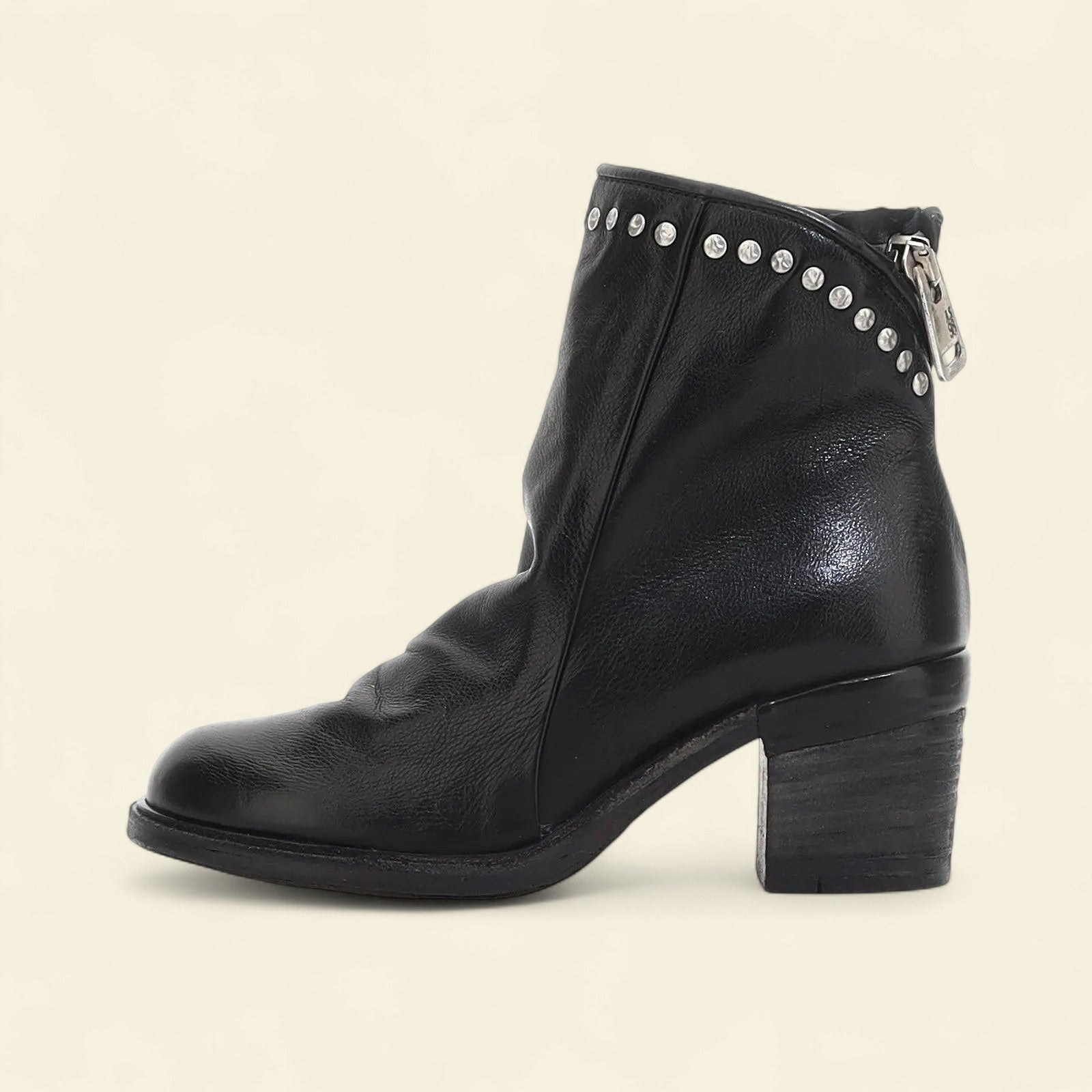 Jeane A.S.98 Fall24
