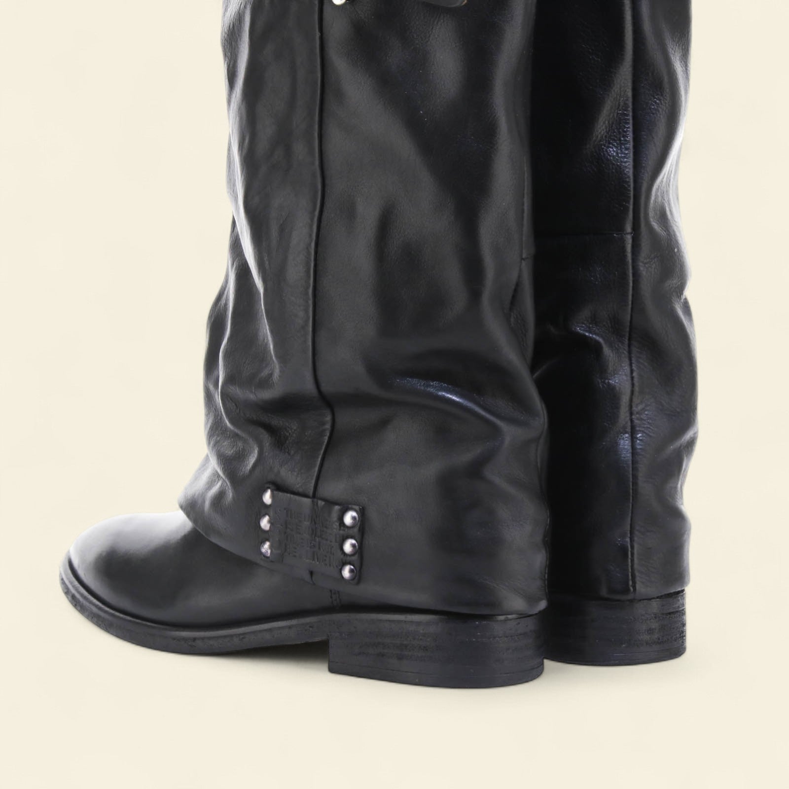 A.S.98 Colleen women&