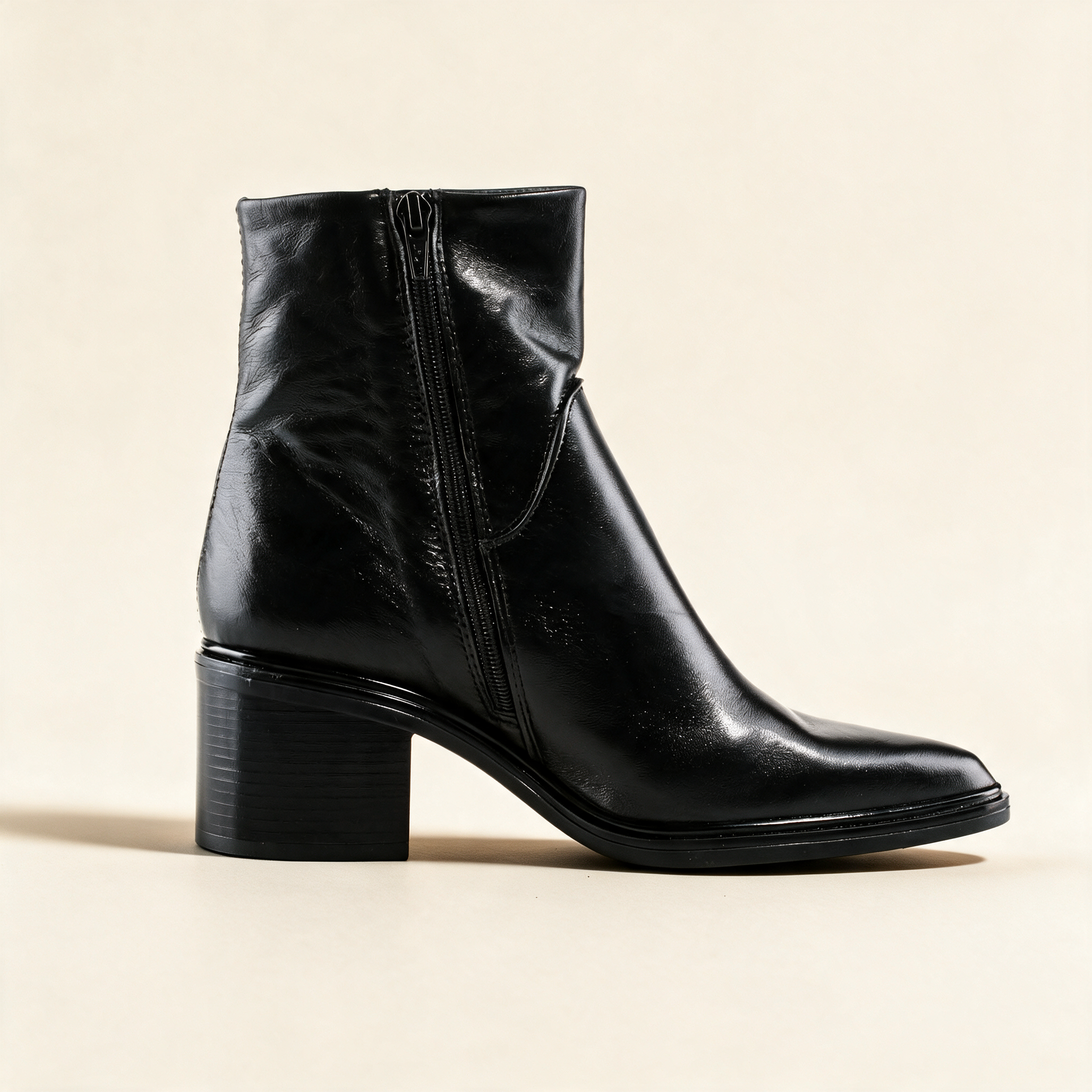 MJUS BRIO Black ankle boots, front view