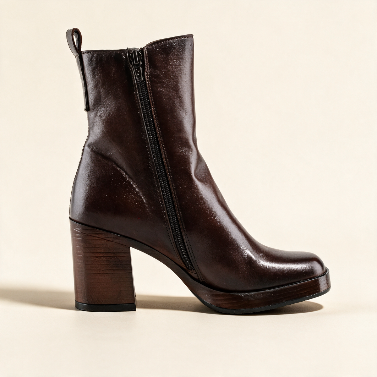 MJUS MADDALENA Chocolate ankle boots, front view