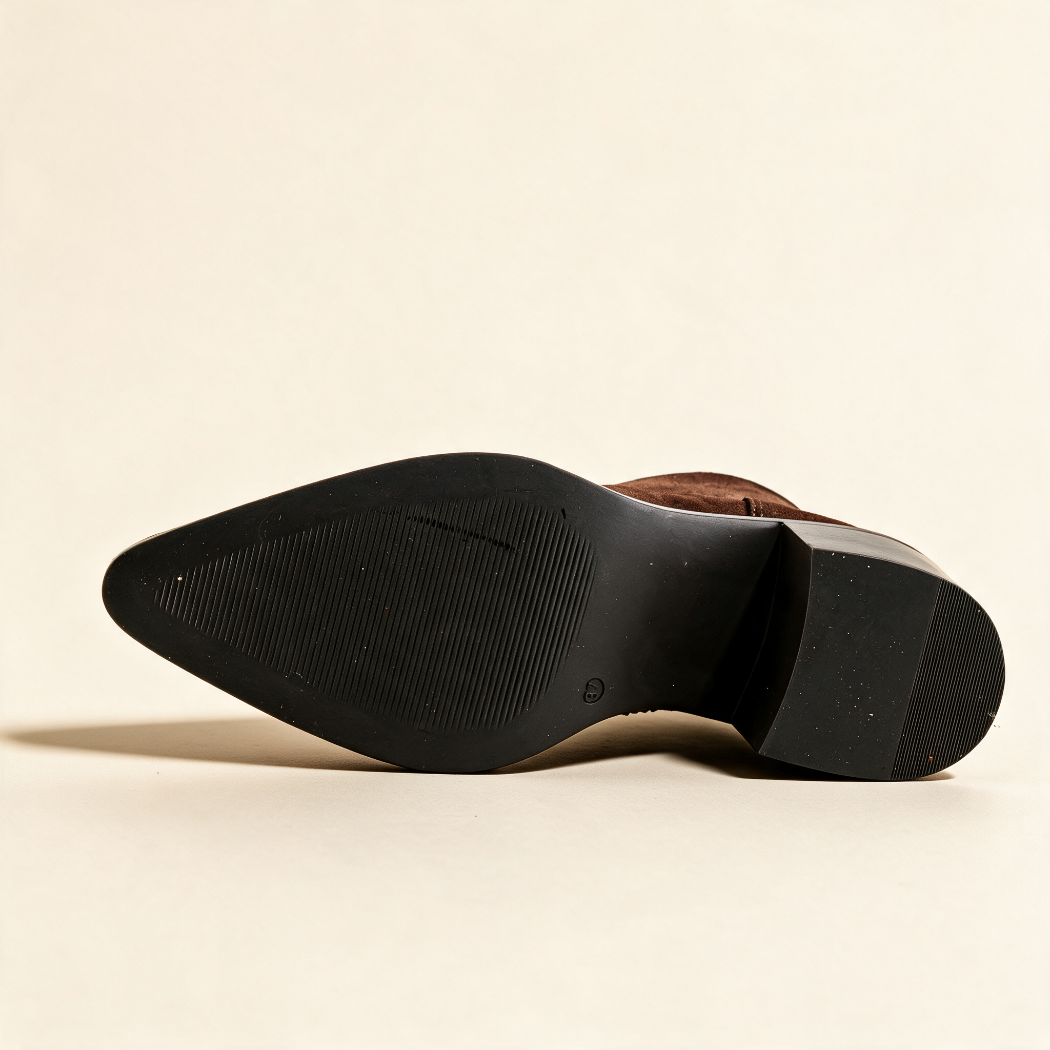MJUS BRIO Brown ankle boots, outsole view 