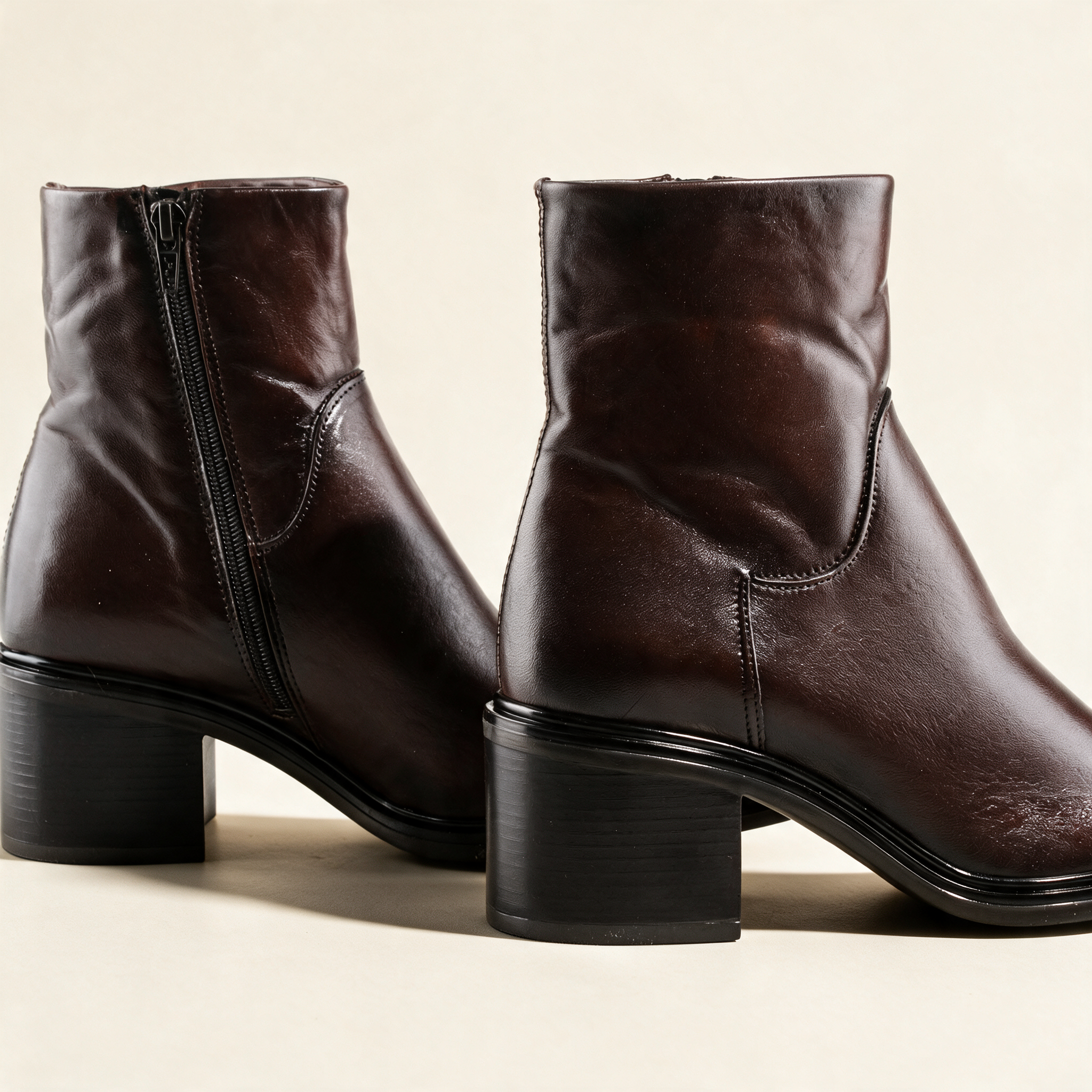 MJUS BRIO Chocolate ankle boots, hardware and construction detail 
