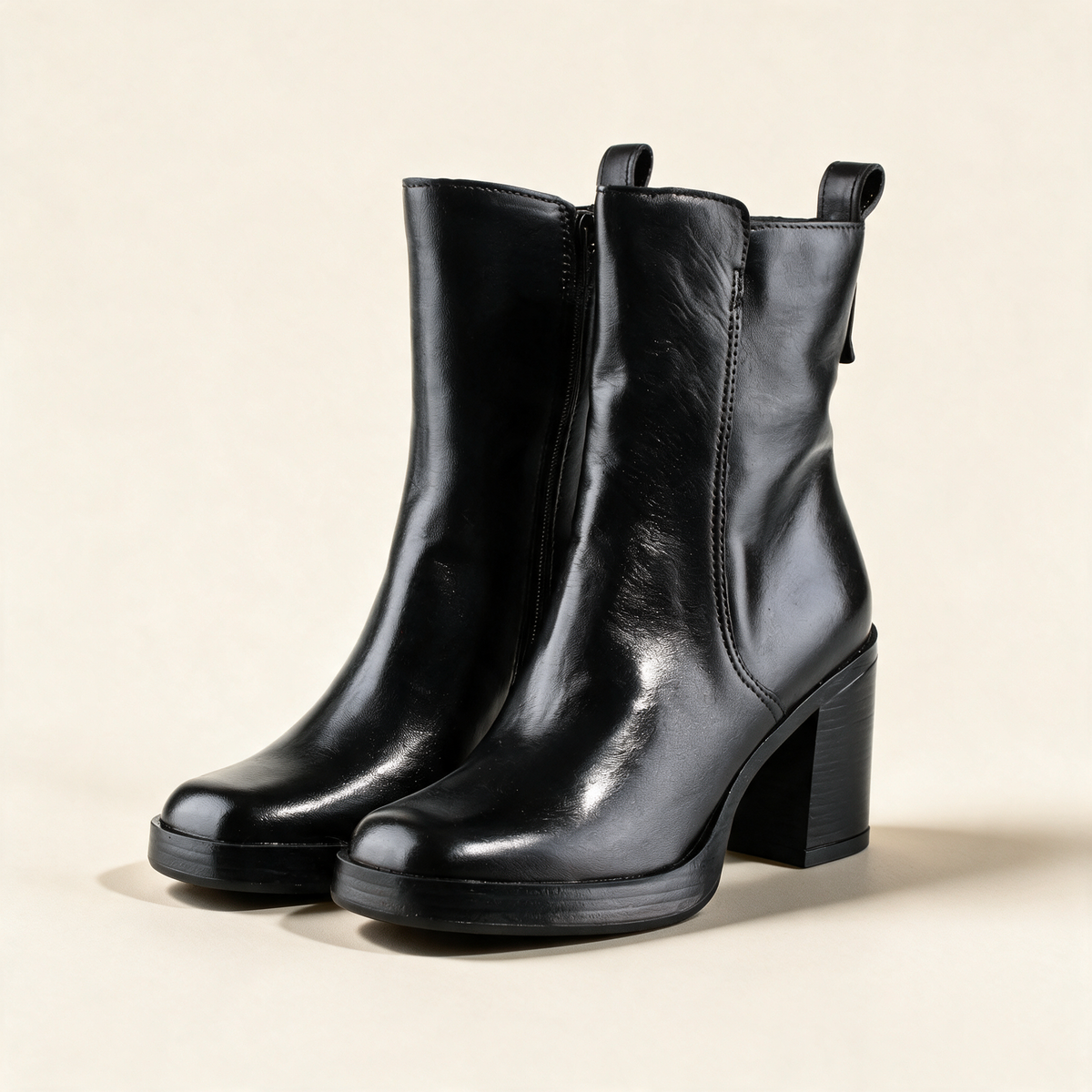 MJUS MADDALENA Black ankle boots, pair three-quarter view 