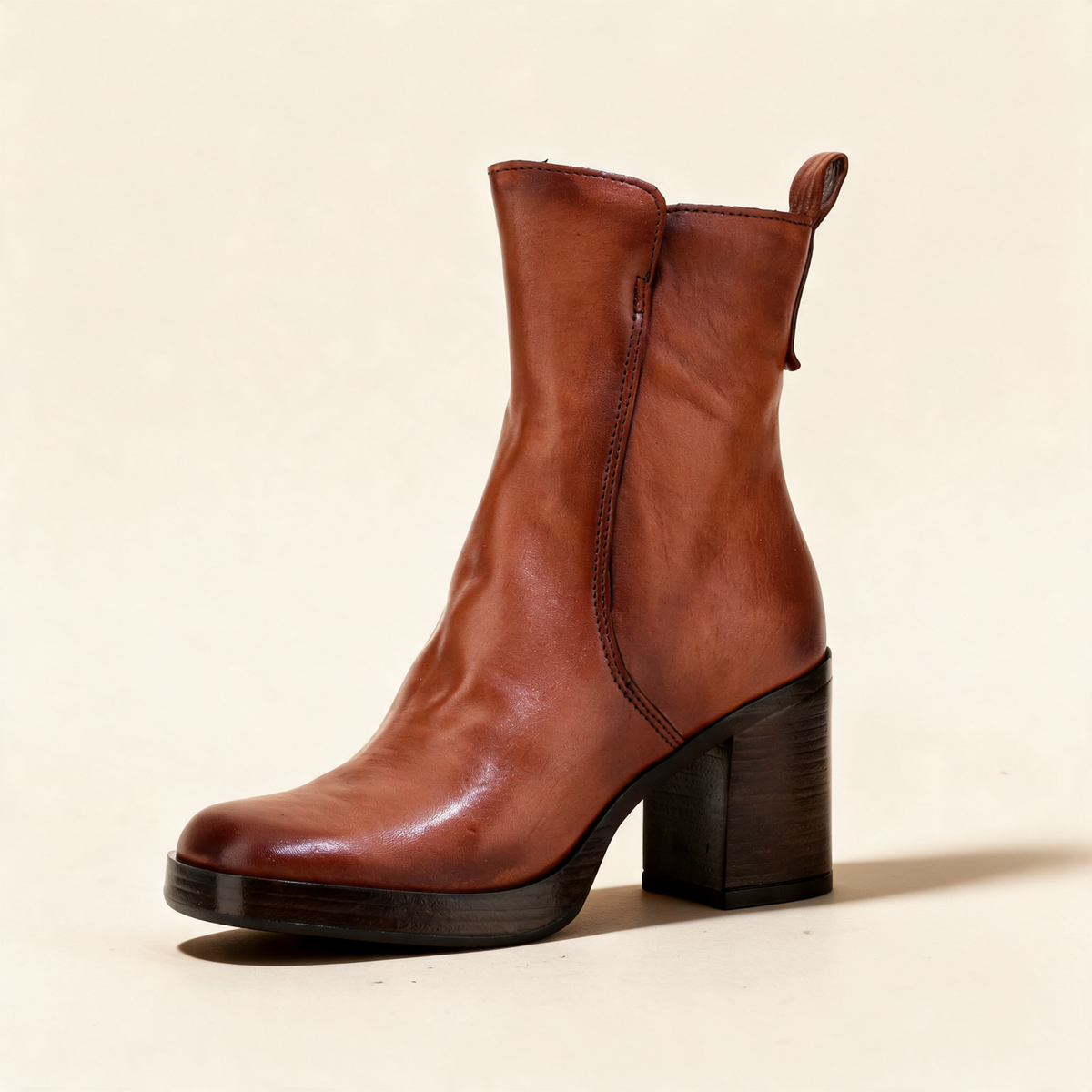 MJUS MADDALENA Cognac ankle boots, single three-quarter view 