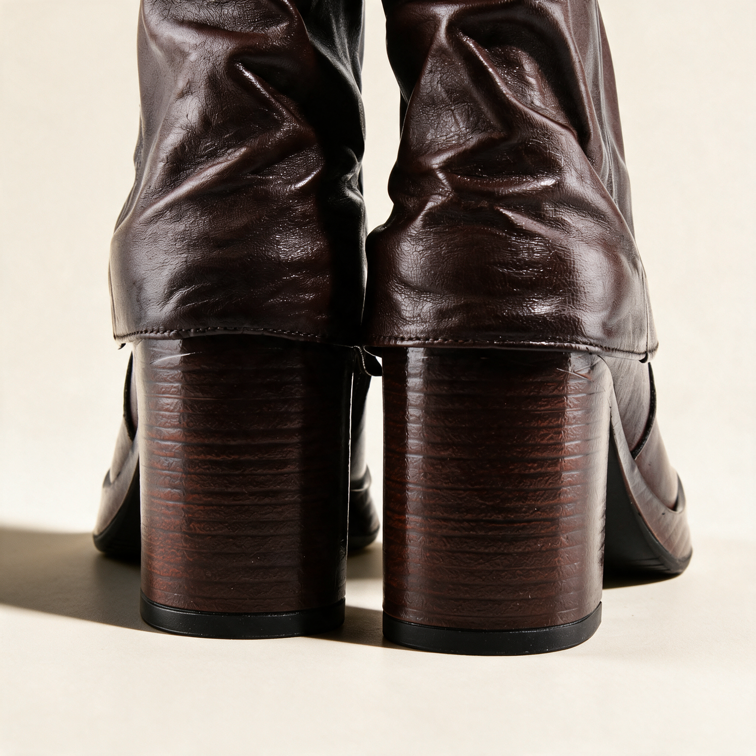 MJUS MICAELA Chocolate mid-calf boots, toe and profile detail 