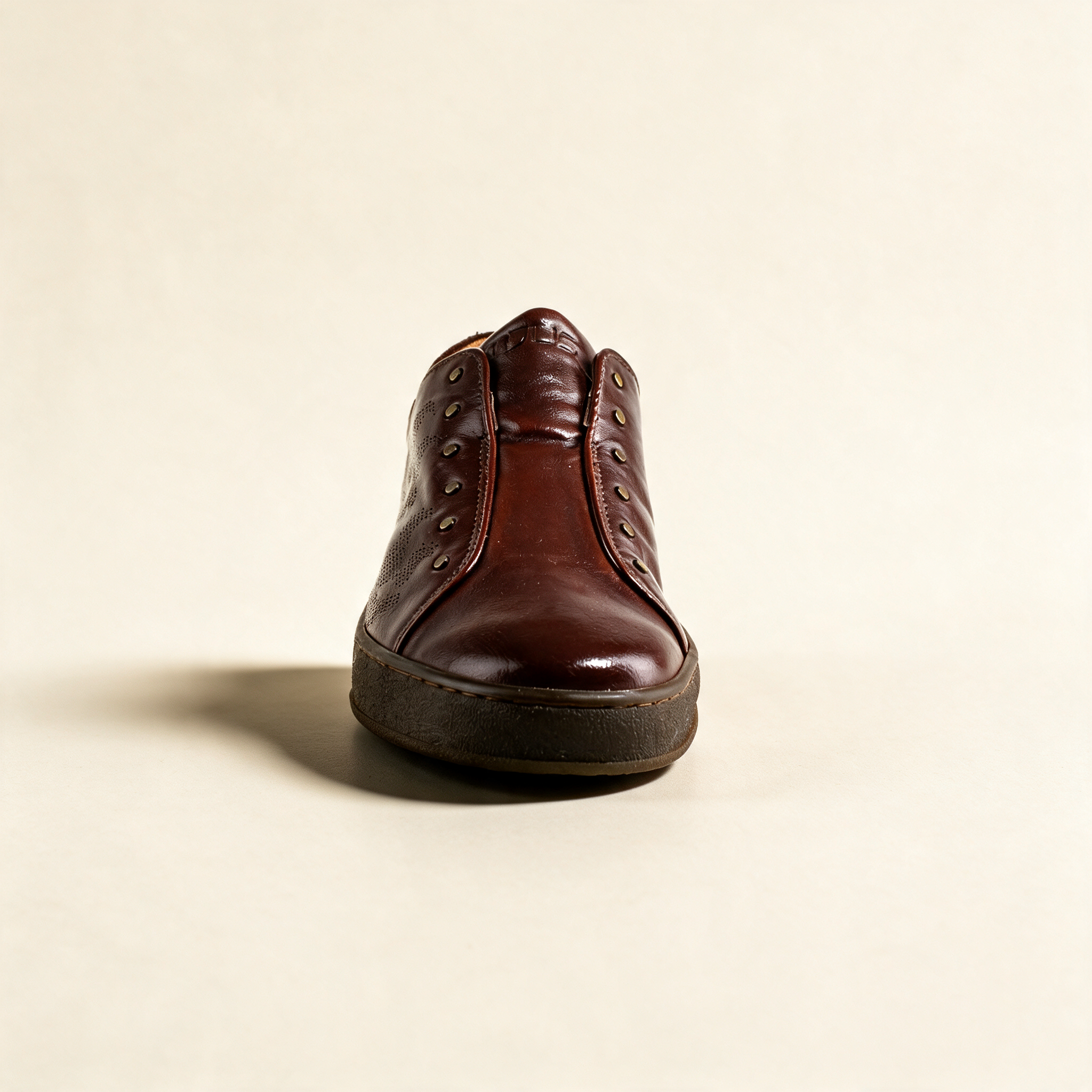 MJUS CORA Chocolate sneakers, rear view 