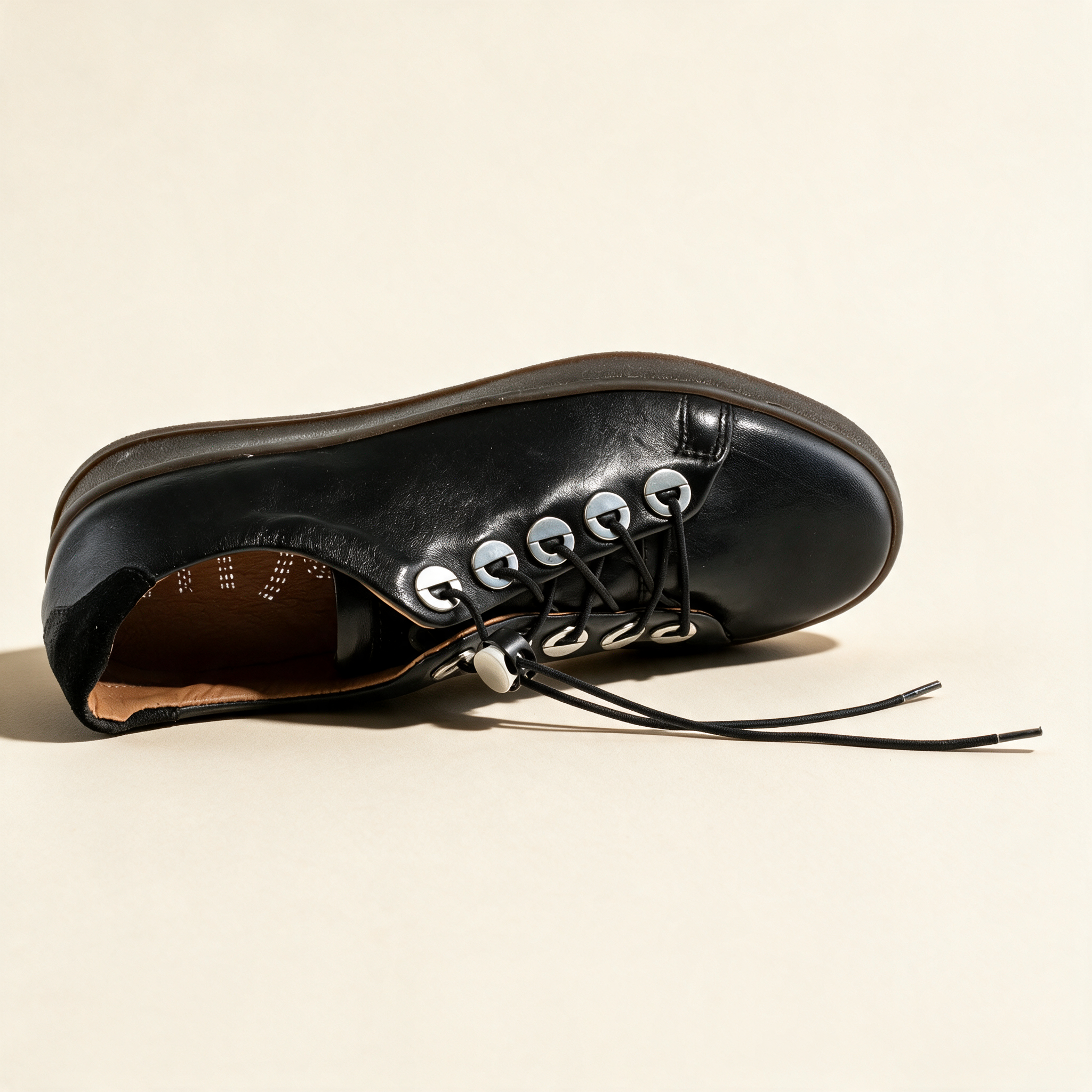 MJUS CETA Black sneakers, hardware and construction detail 